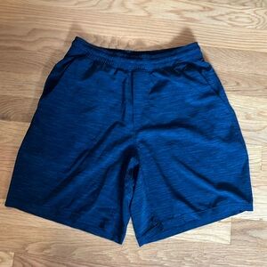 Lululemon Men’s Shorts, size S, navy blue